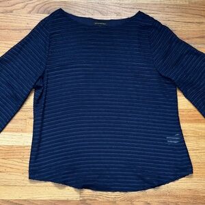 Banna Republic long sleeve blouse with wrist tie